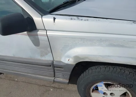 1994 Jeep Grand Cherokee Laredo from USA, damaged, VIN 1J4GZ58YXRC325868